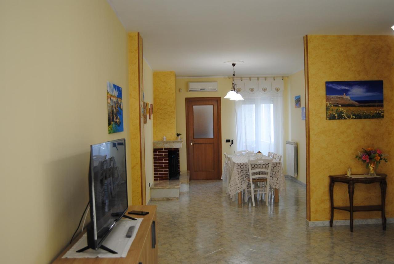 Abitazione Privata Nel Cuore Del Salento Muro Leccese Exterior foto